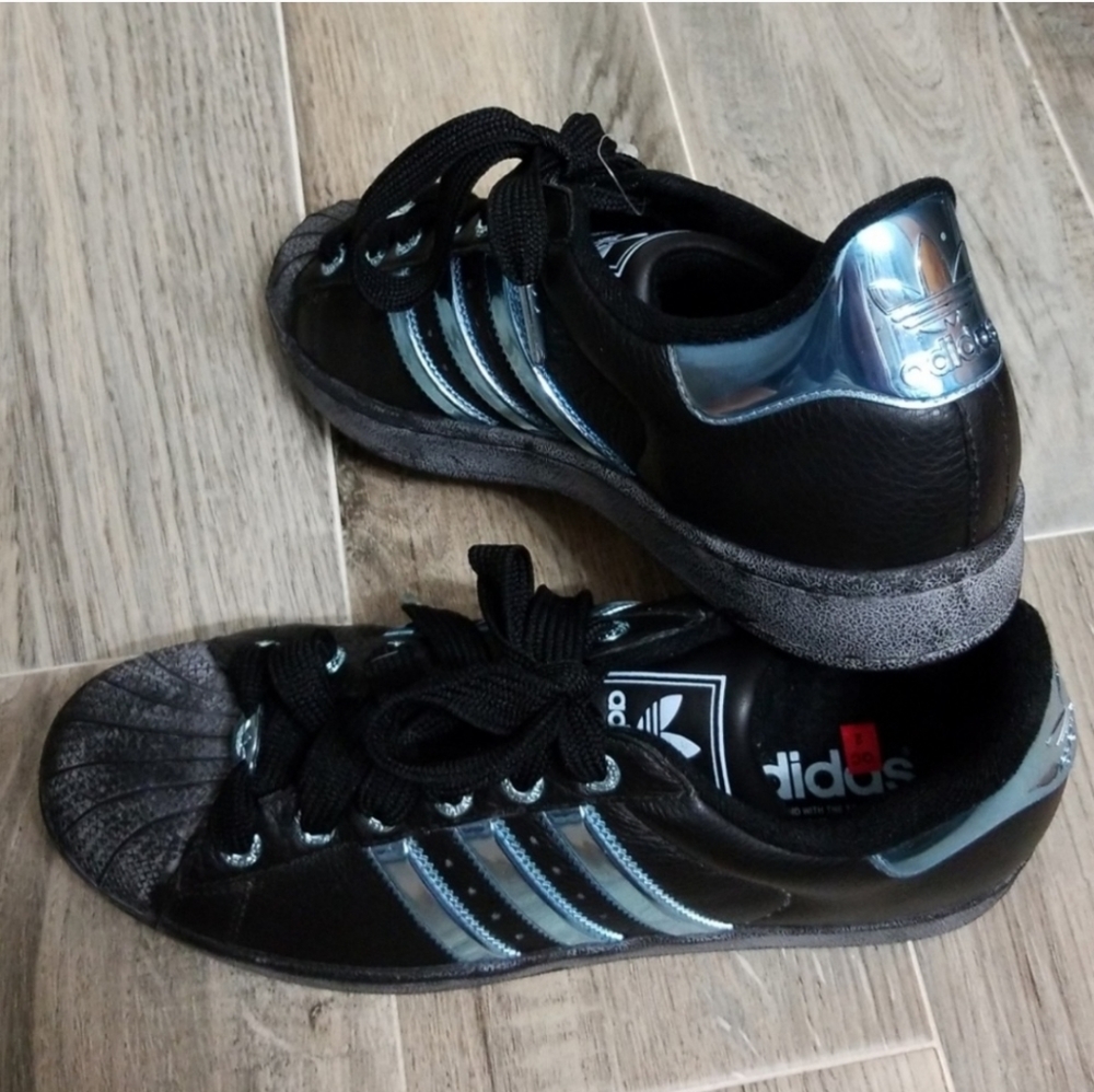 Rare Adidas Black Blue Lenticular Metallic Stripe
